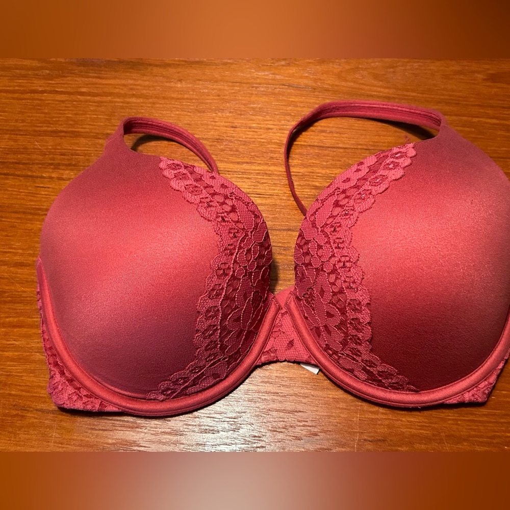 Victoria Secret 32DDD PUSH-UP